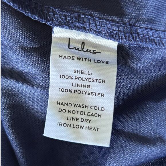 LULUS Marvelous Affair Navy Blue Pleated Lace-Up Long‎ Sleeve Maxi Dress-Size L - Picture 9 of 9